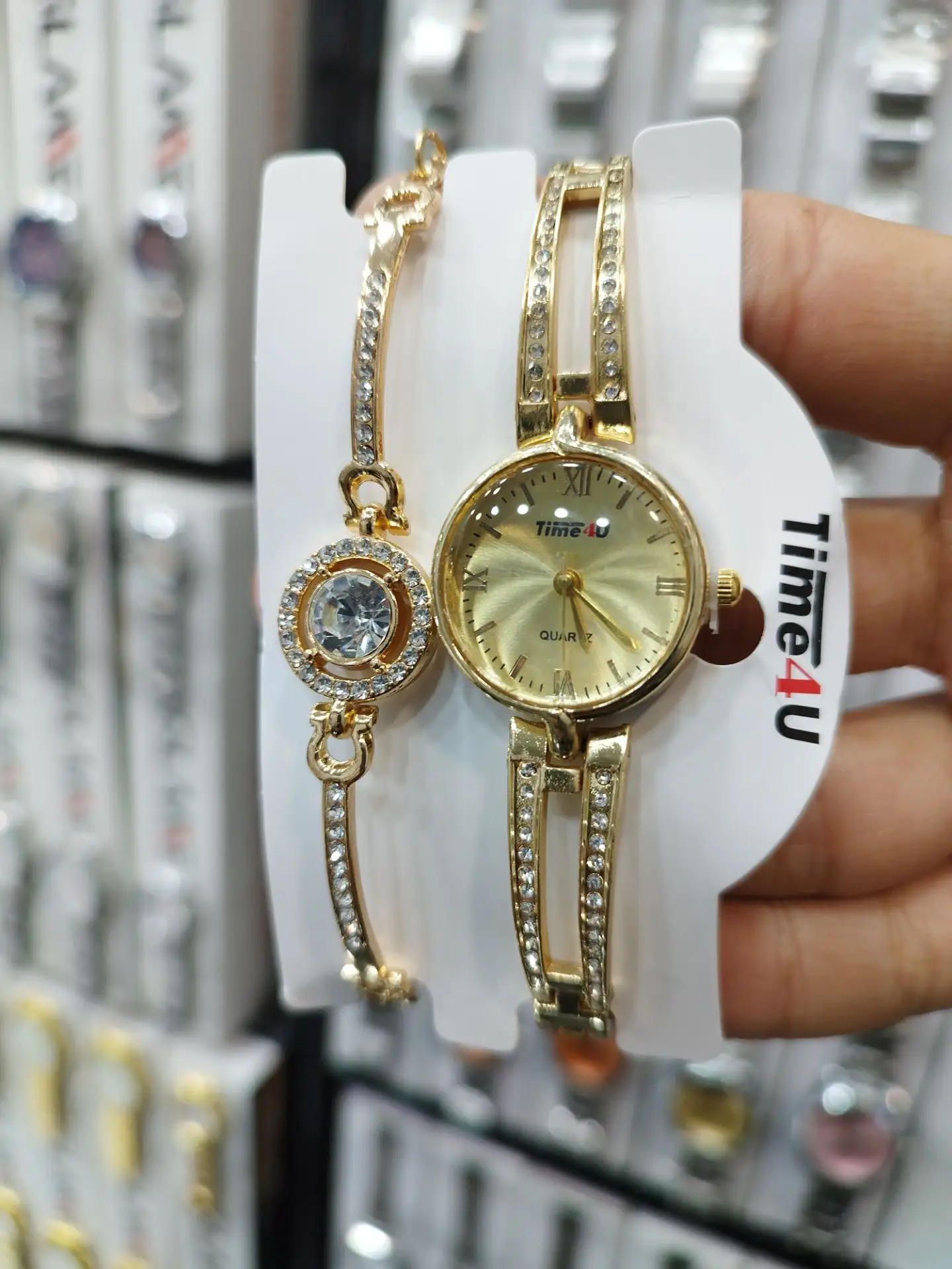 ساعت زنانه ست دستبندی برند TIME4U کد 50